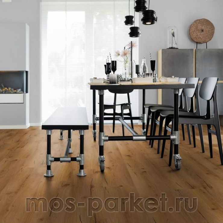 PURLINE Wineo 1200 Wood XL PLC272R Say hi to Klara