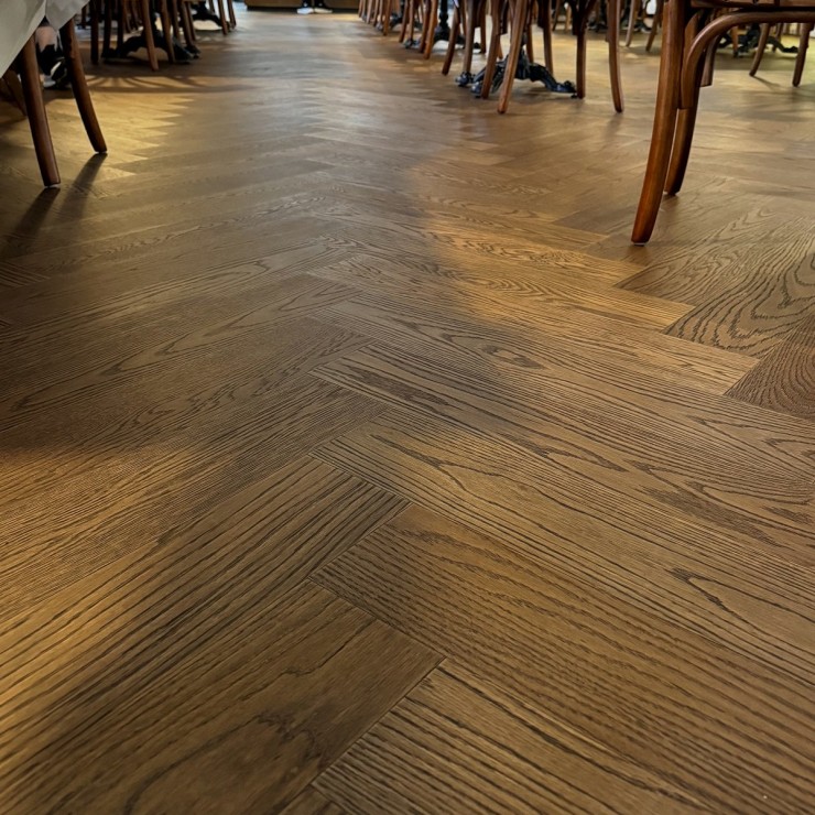 Кварцевый паркет Quartz Parquet Английская Ёлка 33-410 Дуб Рустикальный