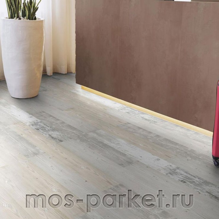 Ламинат Kaindl Easy Touch Premium Plank O021 Дуб Традиционный