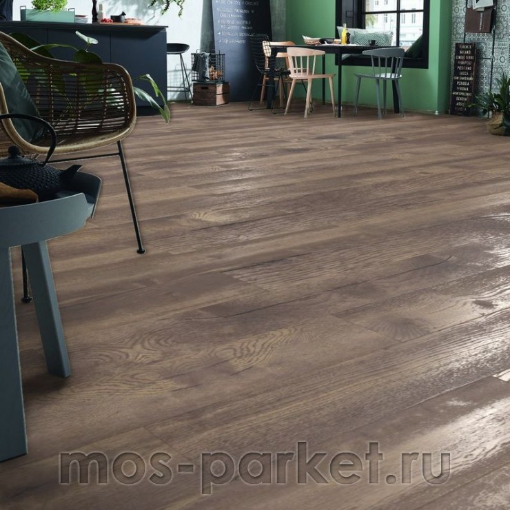 Ламинат Kronotex Exquisit Plus D 4766 Дуб Петерсон темный