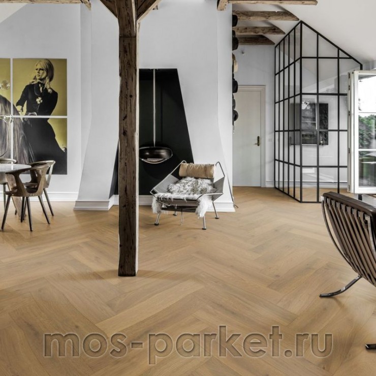Английская елка Kahrs Herringbone Дуб CD Grey Lively