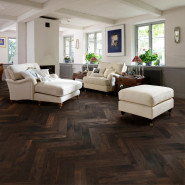 Английская елка Kahrs Herringbone Дуб CD Smoked Dark Lively Английская елка Kahrs Herringbone Дуб CD Smoked Dark Lively
