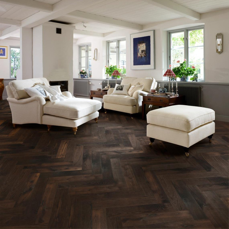 Английская елка Kahrs Herringbone Дуб CD Smoked Dark Lively