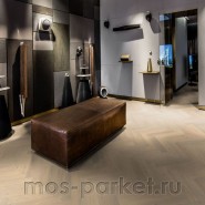 Английская елка Kahrs Herringbone Дуб CD White Lively