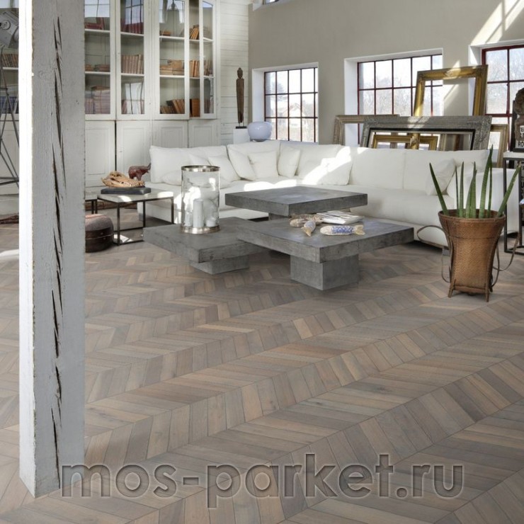 Французская елка Kahrs Chevron Дуб Шеврон серый 60°