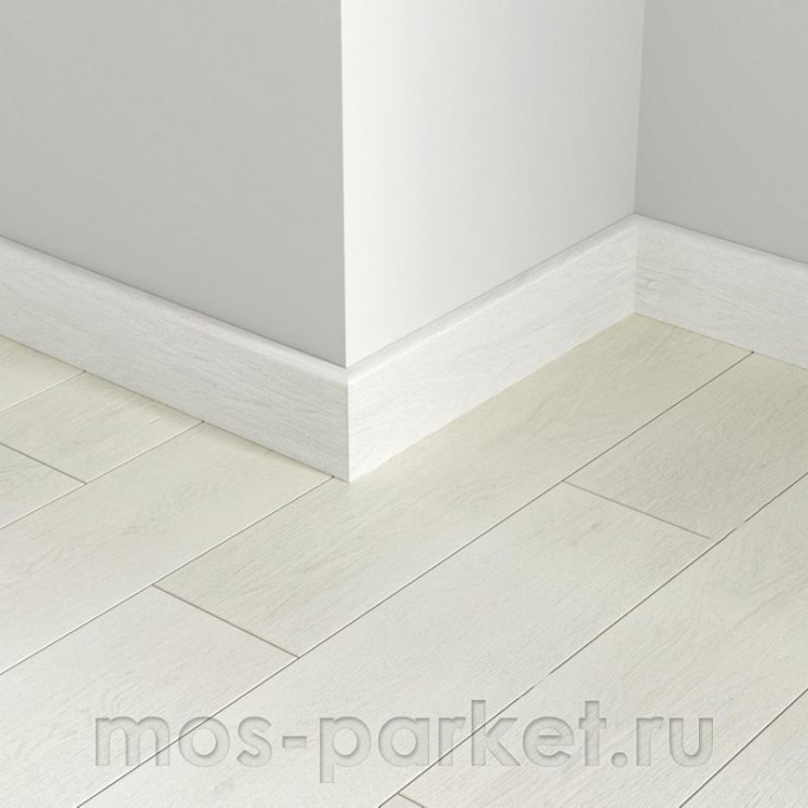 Плинтус Alpine Floor Parquet Light  SK 13-0 Белый