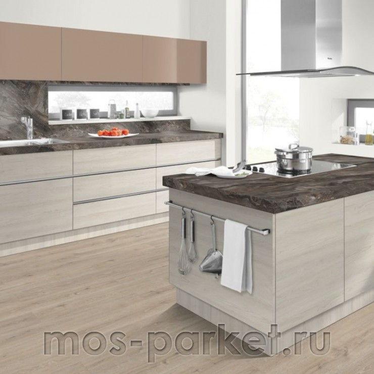 Напольное пробковое покрытие Egger Comfort+ Large 10/32 EPC026 Дуб Кантон натуральный