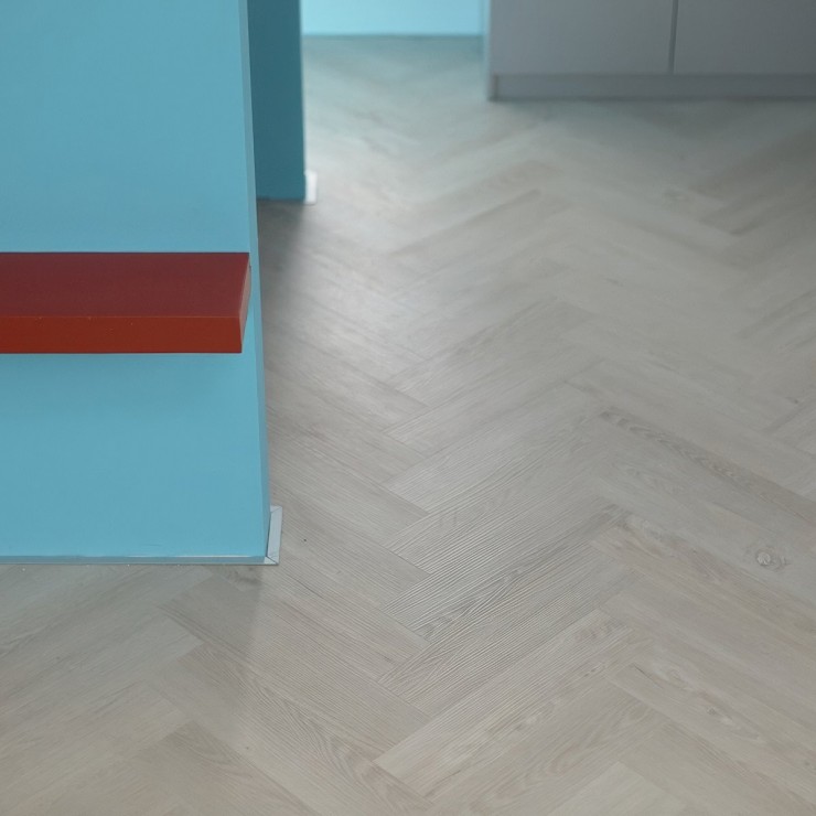 SPC паркет Home Expert Parquet Design 44-3002 Дуб Милкшейк