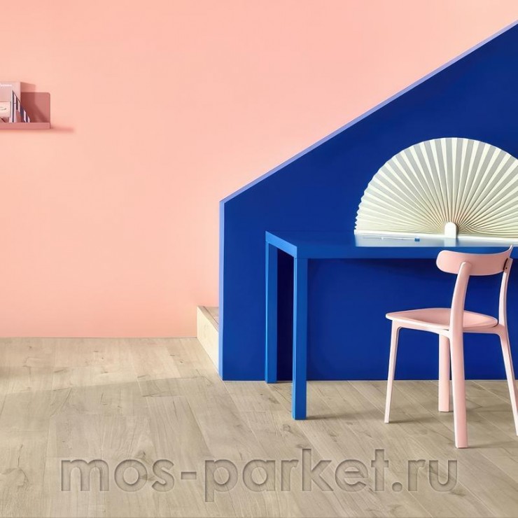 Замковый виниловый пол Quick-Step Alpha Vinyl Bloom AVMPU40103 Дуб хлопковый бежевый
