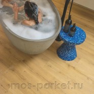 Замковый виниловый пол Quick-Step Alpha Vinyl Bloom AVMPU40318 Дуб медовый брашированный