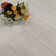 SPC ламинат Stone Floor 153901 HP Дуб Лунный свет
